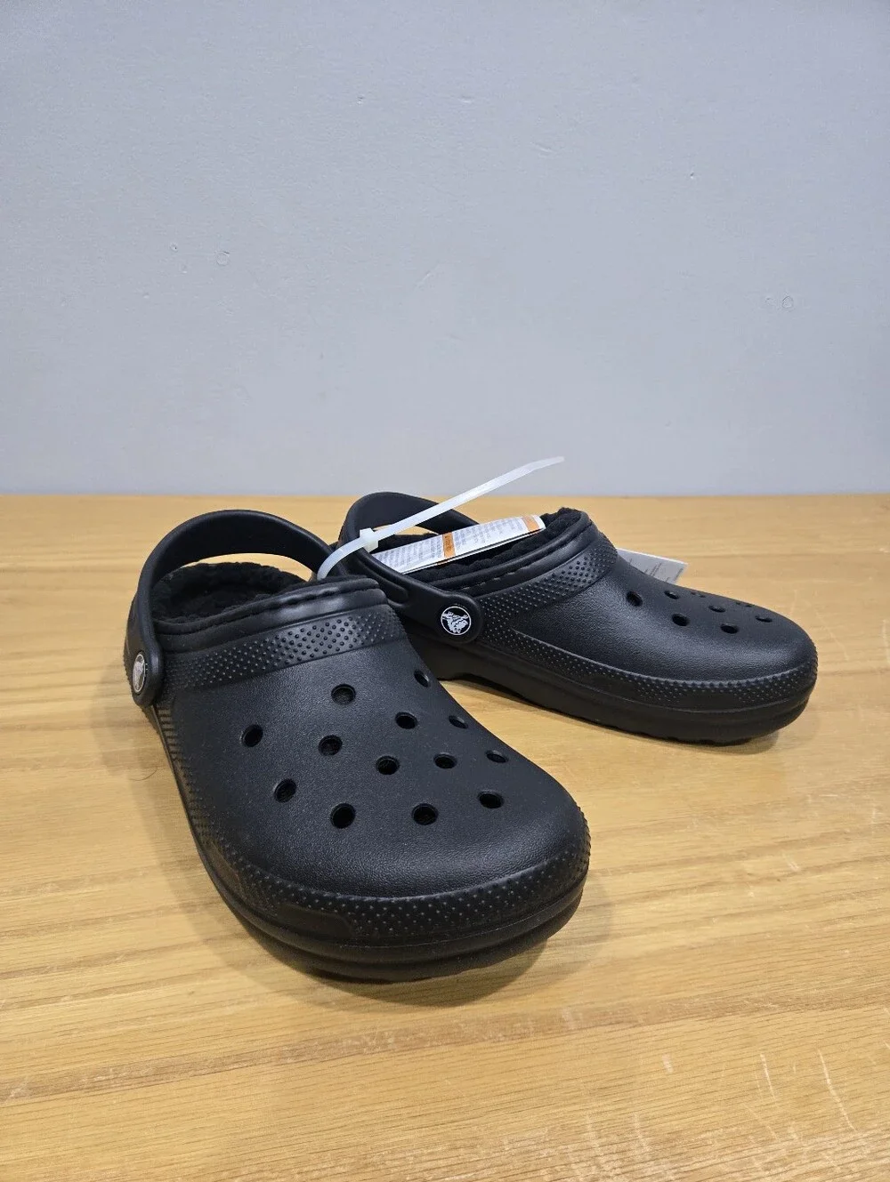 Crocs Classic Lined Kids Clogs Size Junior 3 Black
